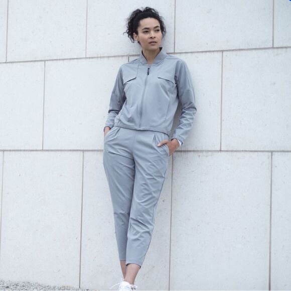 Levelwear Verve Taylor Golf Pants in Size Small - Picture 9 of 10